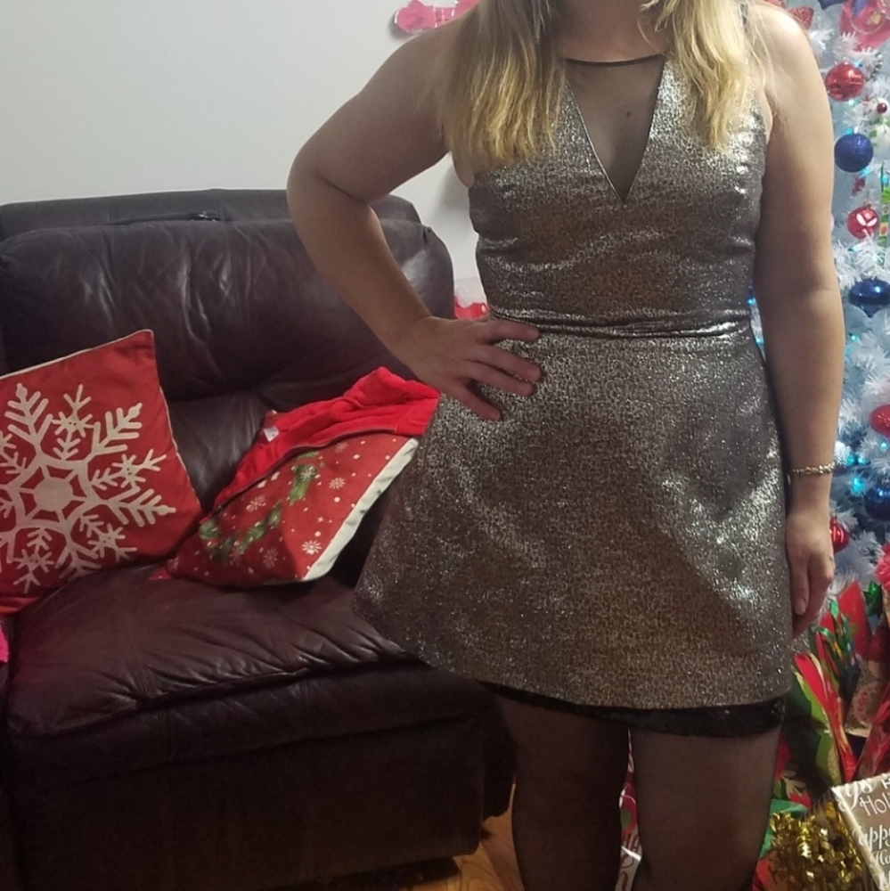 COPY - Elegant Sparkle dress - Picture 4 of 4